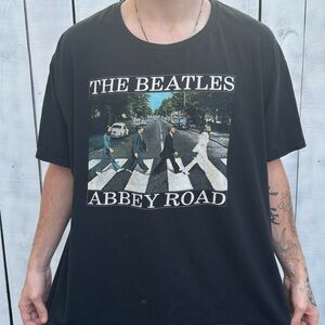 The Beatles Black Abbey Road Short Sleeve Tee